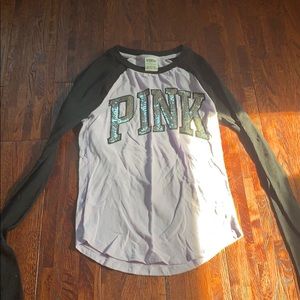 Long sleeve pink tee